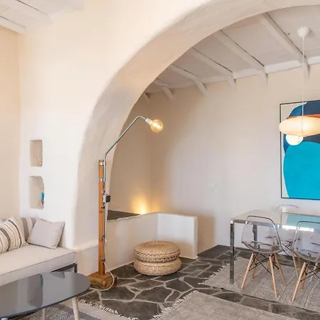 Triantaros Icon House Holiday home